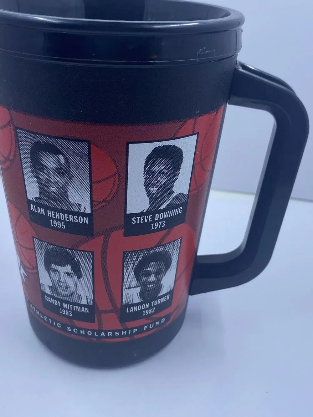 ALADDIN TRAVEL MUG CUP INDIANA UNIVERSITY HOOSIERS LEGENDS OF BASKETBALL 20OZ